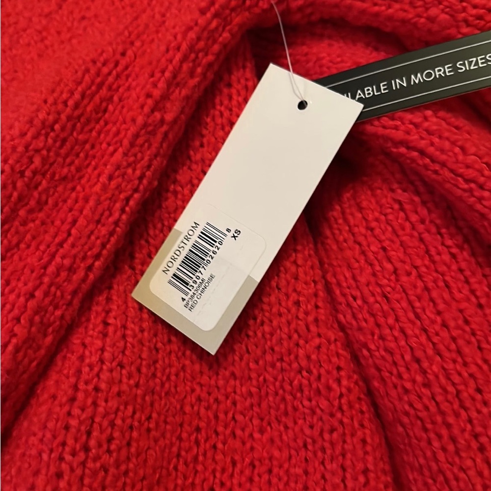 Red Sweater - Picture 4 of 4